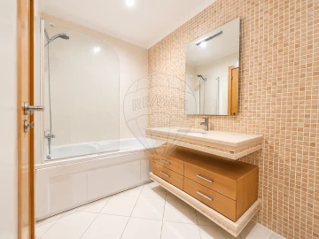 Apartamento T3 para Venda em Alverca do Ribatejo e Sobralinho