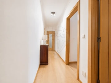 Apartamento T3 para Venda em Alverca do Ribatejo e Sobralinho