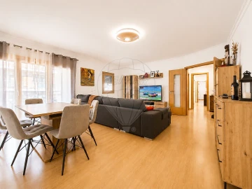 Apartamento T3 para Venda em Alverca do Ribatejo e Sobralinho