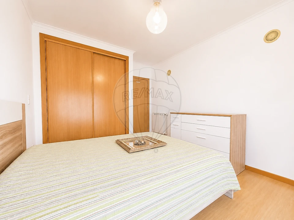 Apartamento T3 para Venda em Alverca do Ribatejo e Sobralinho Foto 7