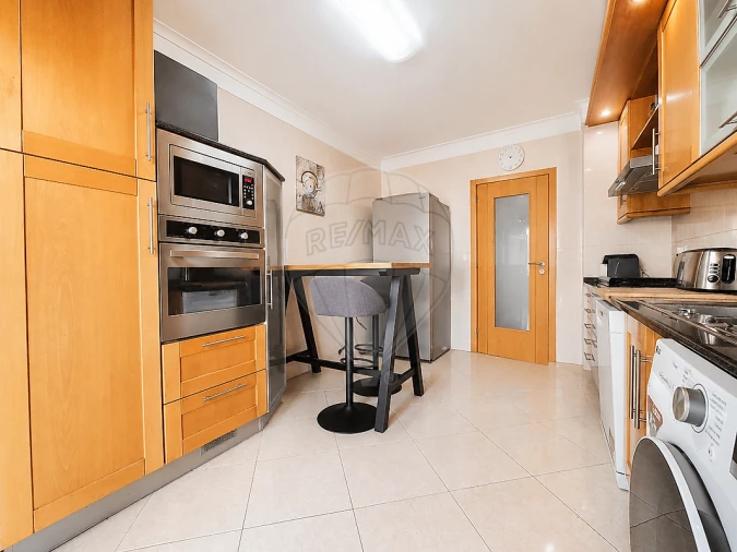 Apartamento T3 para Venda em Alverca do Ribatejo e Sobralinho Foto 32