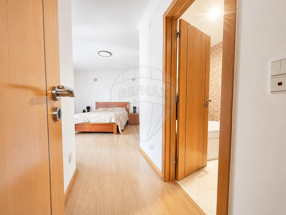 Apartamento T3 para Venda em Alverca do Ribatejo e Sobralinho Foto 10
