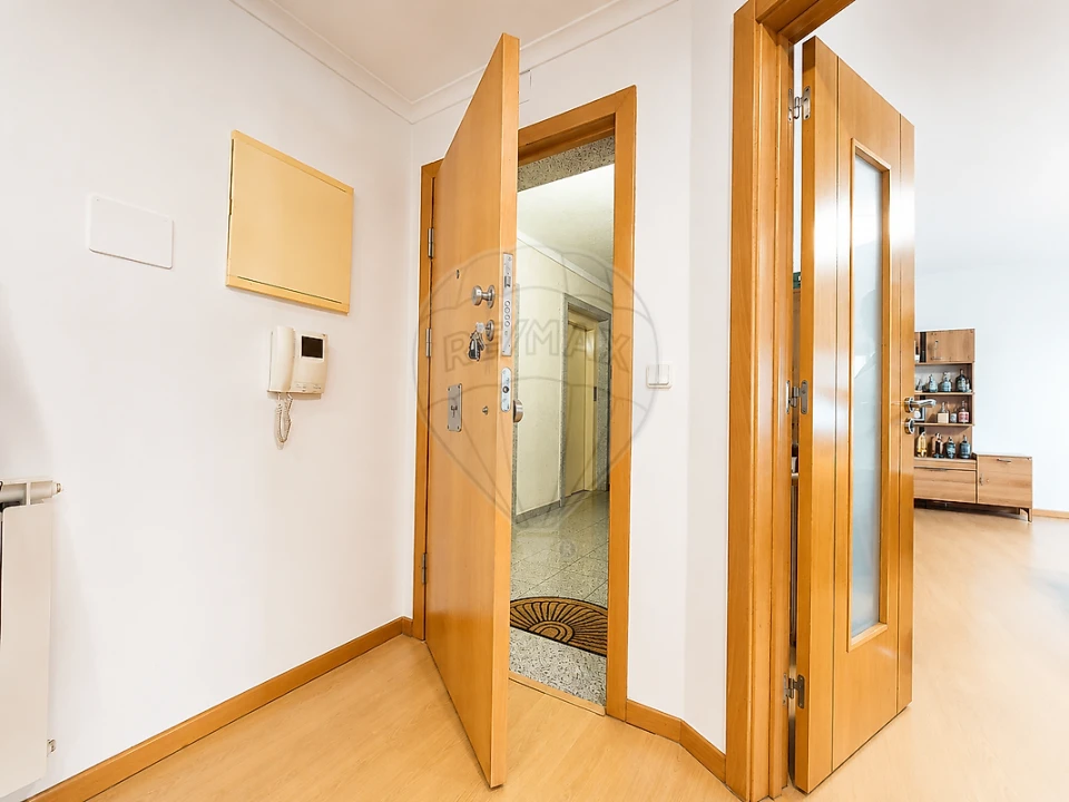 Apartamento T3 para Venda em Alverca do Ribatejo e Sobralinho Foto 5