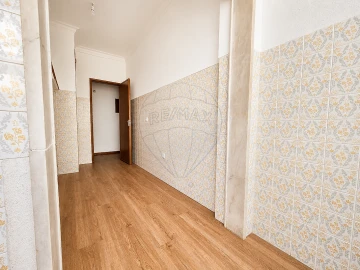 Apartamento T1 para Venda em Póvoa de Santa Iria e Forte da Casa