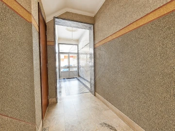 Apartamento T1 para Venda em Póvoa de Santa Iria e Forte da Casa