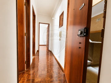 Apartamento T1 para Venda em Póvoa de Santa Iria e Forte da Casa
