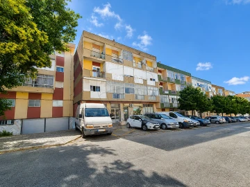 Apartamento T1 para Venda em Póvoa de Santa Iria e Forte da Casa