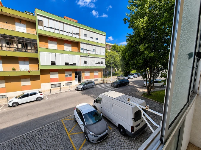 Apartamento T1 para Venda em Póvoa de Santa Iria e Forte da Casa Foto 13