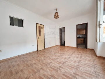 Apartamento T1 para Arrendamento em Alverca do Ribatejo e Sobralinho