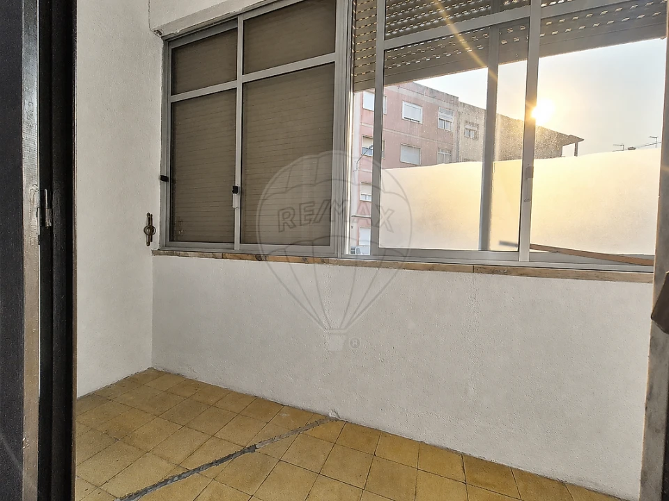 Apartamento T1 para Arrendamento em Alverca do Ribatejo e Sobralinho Foto 8