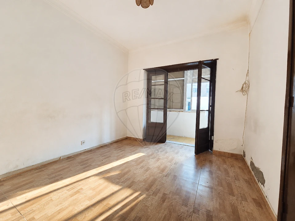 Apartamento T1 para Arrendamento em Alverca do Ribatejo e Sobralinho Foto 9