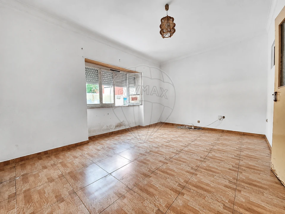 Apartamento T1 para Arrendamento em Alverca do Ribatejo e Sobralinho Foto 14