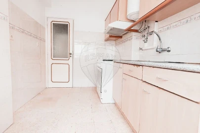 Apartamento T1 para Venda em Seixal, Arrentela e Aldeia de Paio Pires