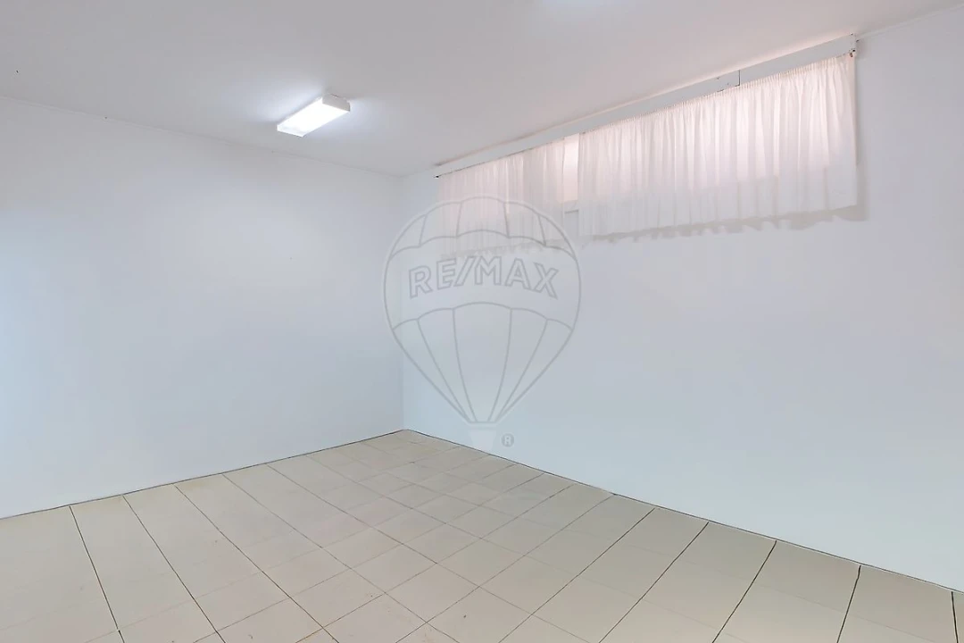 Apartamento T4 para Venda em Cascais e Estoril Foto 27