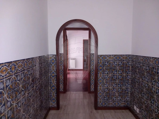 Apartamento T4 para Arrendamento em Sé Nova, Santa Cruz, Almedina e São Bartolomeu Foto 31