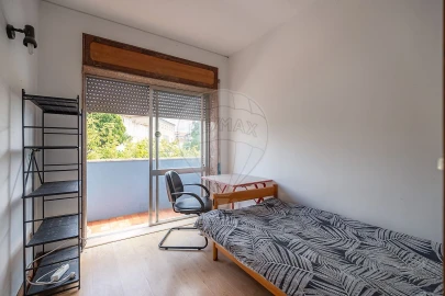 Apartamento T7 para Venda em Santo Antonio dos Olivais
