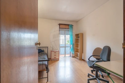 Apartamento T7 para Venda em Santo Antonio dos Olivais