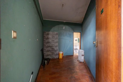 Apartamento T7 para Venda em Santo Antonio dos Olivais