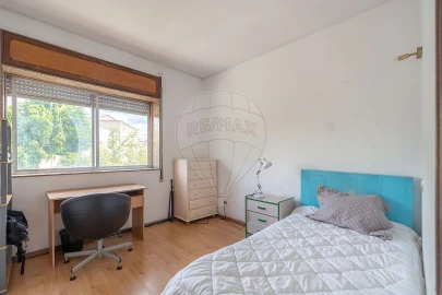 Apartamento T7 para Venda em Santo Antonio dos Olivais