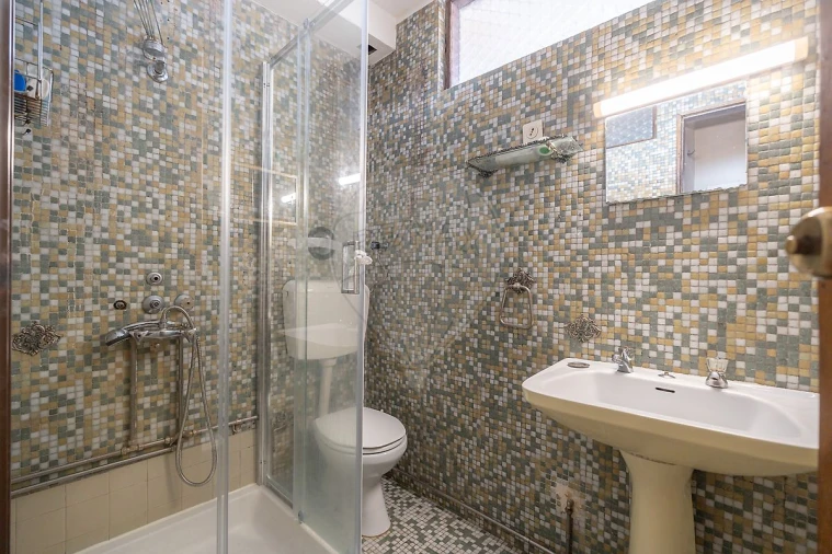 Apartamento T7 para Venda em Santo Antonio dos Olivais Foto 24