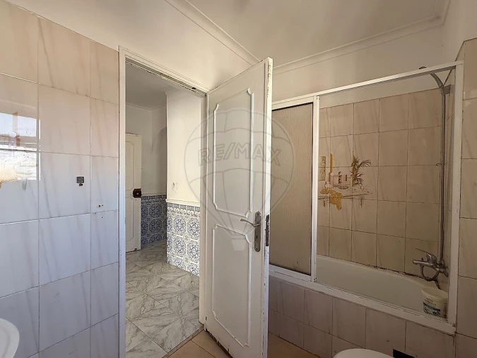 Apartamento T2 para Venda em Agualva e Mira-Sintra Foto 20
