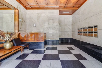 Apartamento T4 para Venda em Avenidas Novas