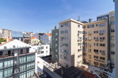 Apartamento T4 para Venda em Avenidas Novas