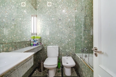 Apartamento T4 para Venda em Avenidas Novas