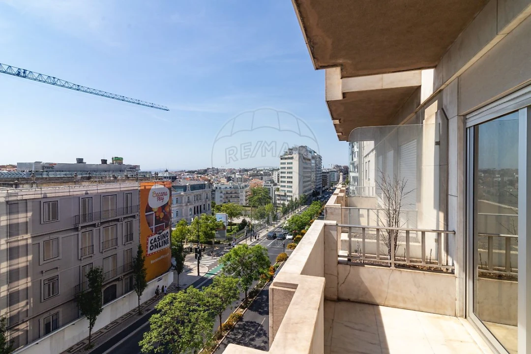 Apartamento T4 para Venda em Avenidas Novas Foto 37