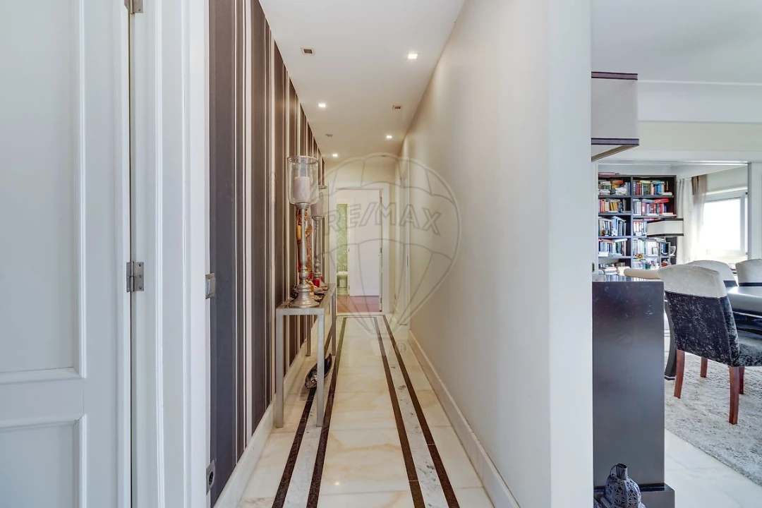 Apartamento T4 para Venda em Avenidas Novas Foto 20
