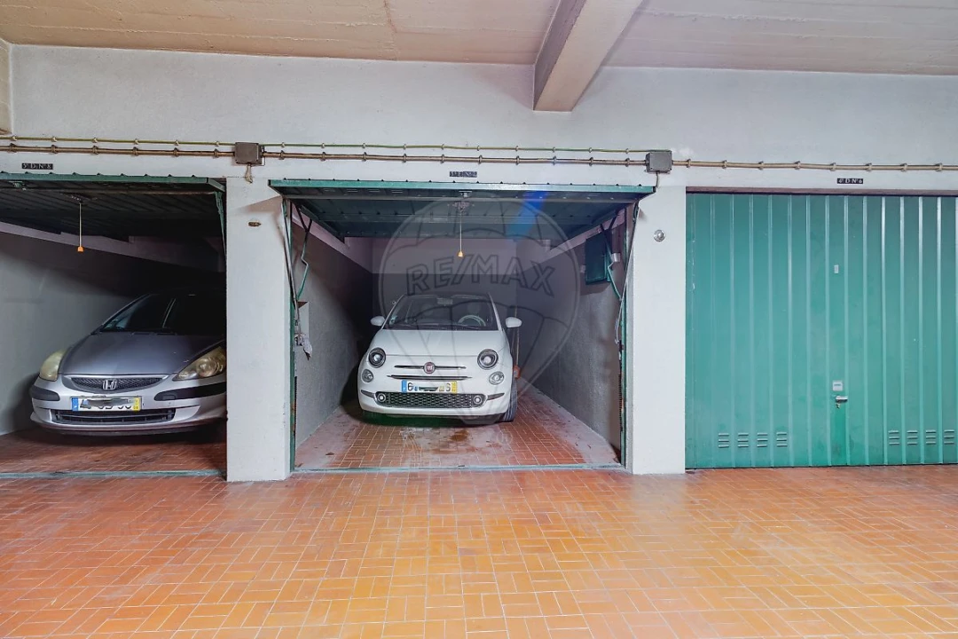 Apartamento T4 para Venda em Avenidas Novas Foto 39