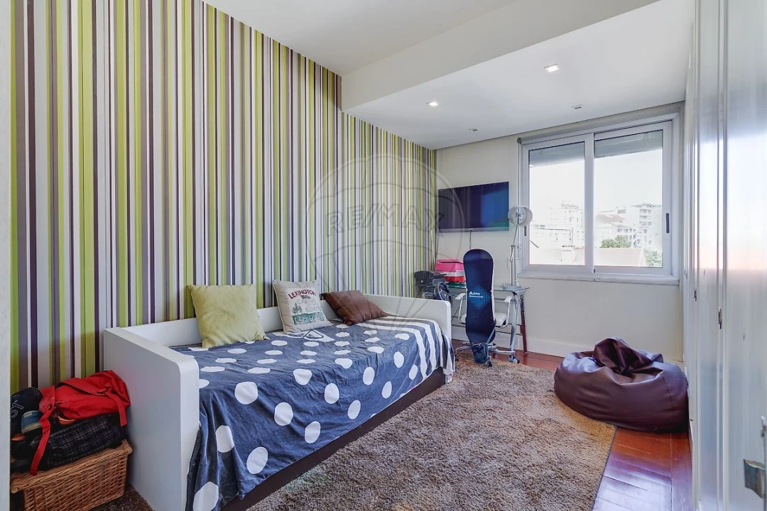 Apartamento T4 para Venda em Avenidas Novas Foto 11