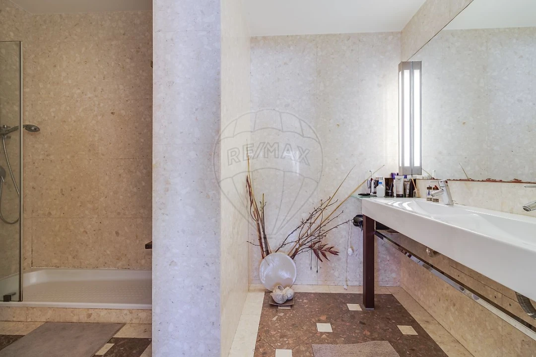 Apartamento T4 para Venda em Avenidas Novas Foto 35