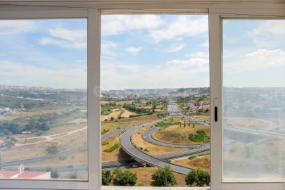 Prédio para Venda em Encosta do Sol