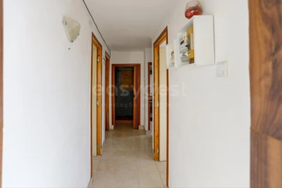 Prédio para Venda em Encosta do Sol