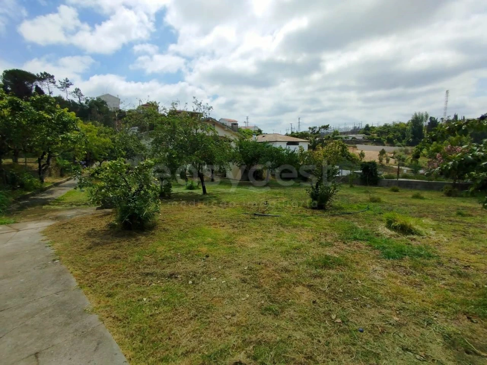 Moradia T4 para Venda em Santa Clara e Castelo Viegas Foto 4