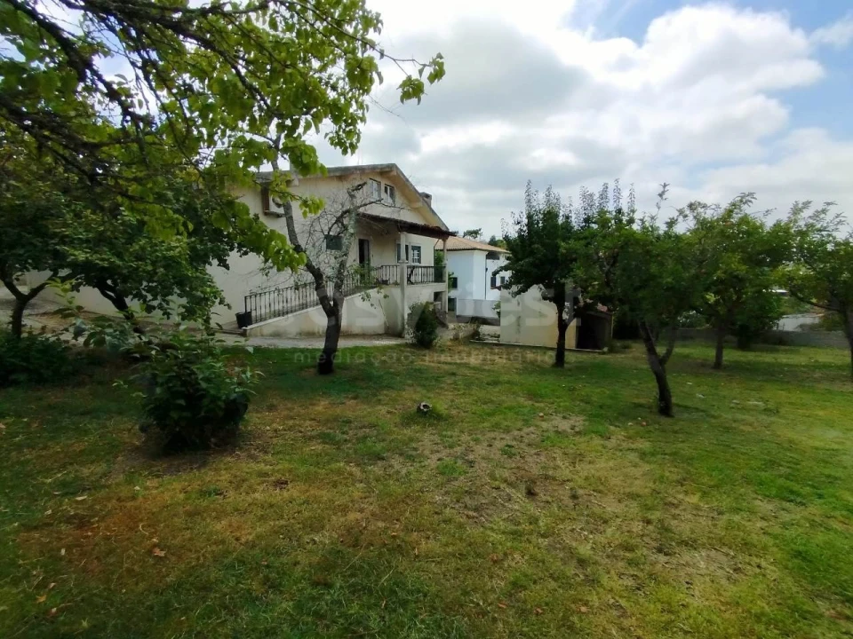 Moradia T4 para Venda em Santa Clara e Castelo Viegas Foto 5
