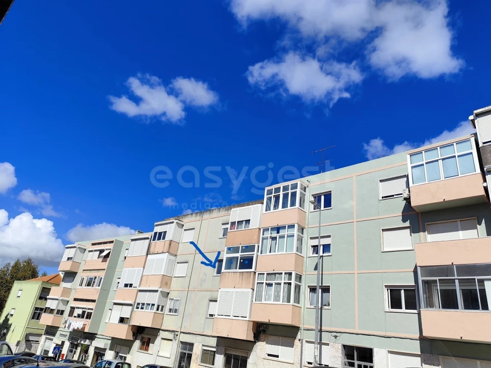 Apartamento T2 para Venda em Queluz e Belas Foto 9