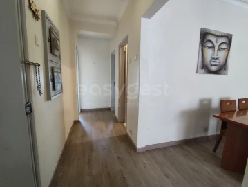 Apartamento T2 para Venda em Queluz e Belas