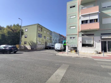 Apartamento T2 para Venda em Queluz e Belas