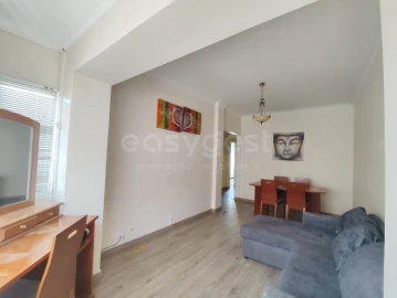 Apartamento T2 para Venda em Queluz e Belas