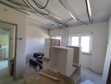 Apartamento T2 para Venda em Queluz e Belas