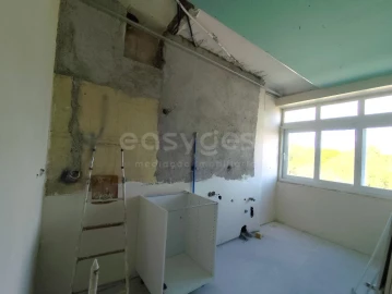 Apartamento T2 para Venda em Queluz e Belas