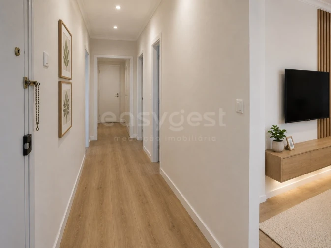 Apartamento T2 para Venda em Queluz e Belas Foto 3
