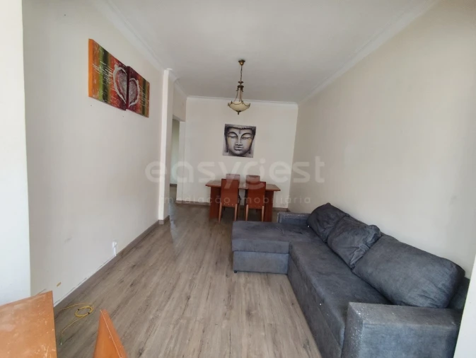 Apartamento T2 para Venda em Queluz e Belas Foto 25