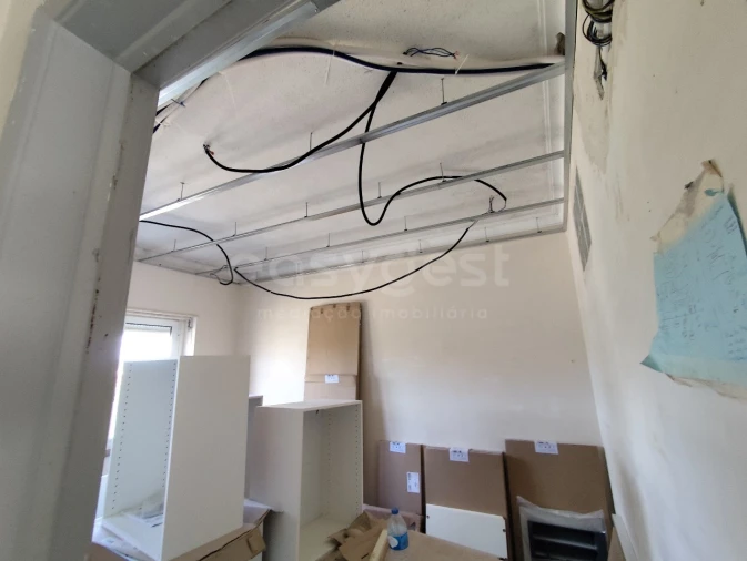 Apartamento T2 para Venda em Queluz e Belas Foto 24