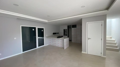 Moradia T3 para Venda em Fernao Ferro