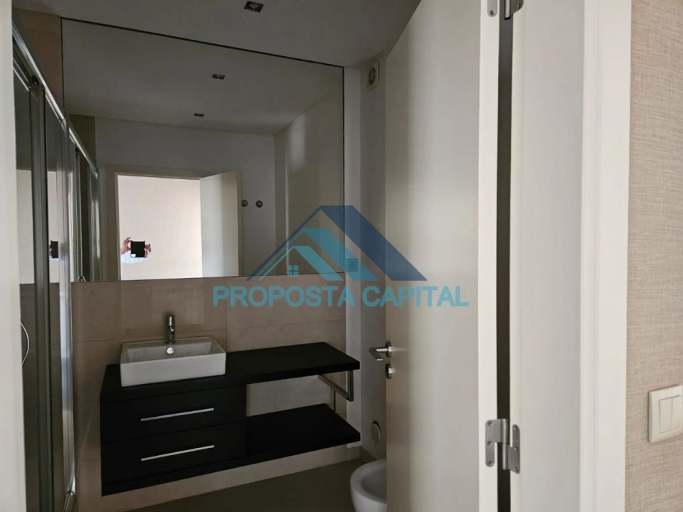 Apartamento T3 para Venda em Alcabideche Foto 17