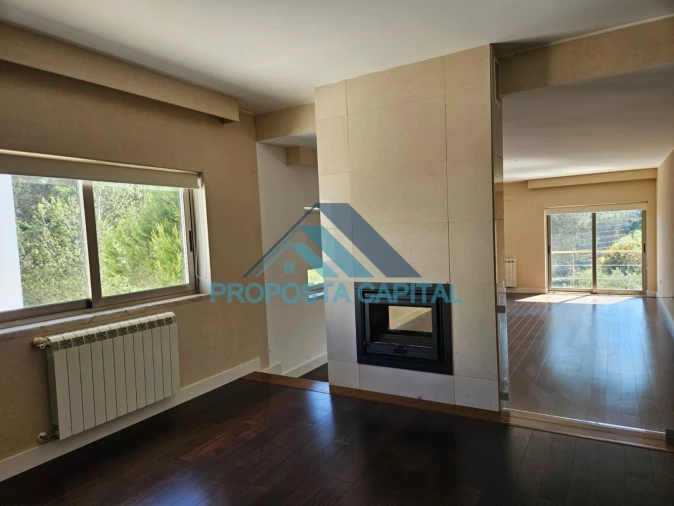 Apartamento T3 para Venda em Alcabideche Foto 4
