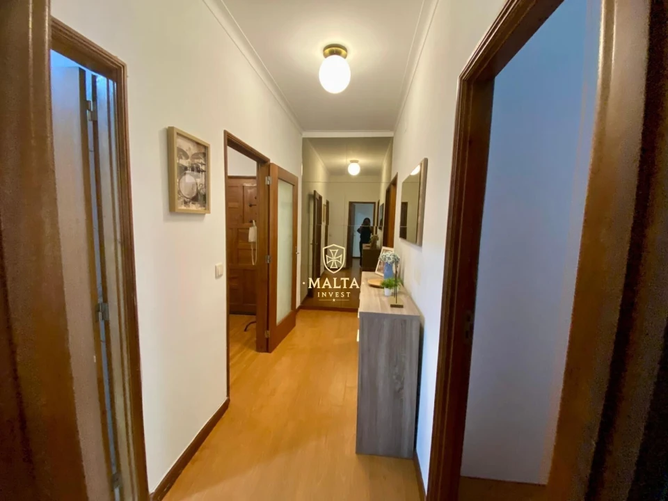 Apartamento T3 para Venda em Braga (Maximinos, Sé e Cividade) Foto 12